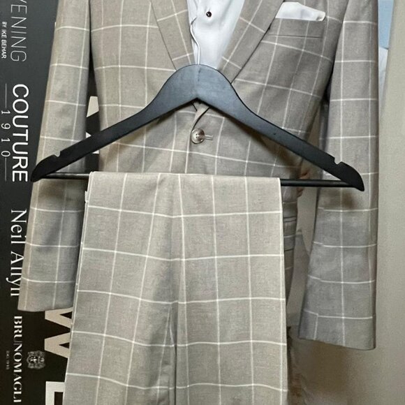 DUAL STRETCH MENS SUIT - TAN - Picture 5 of 10